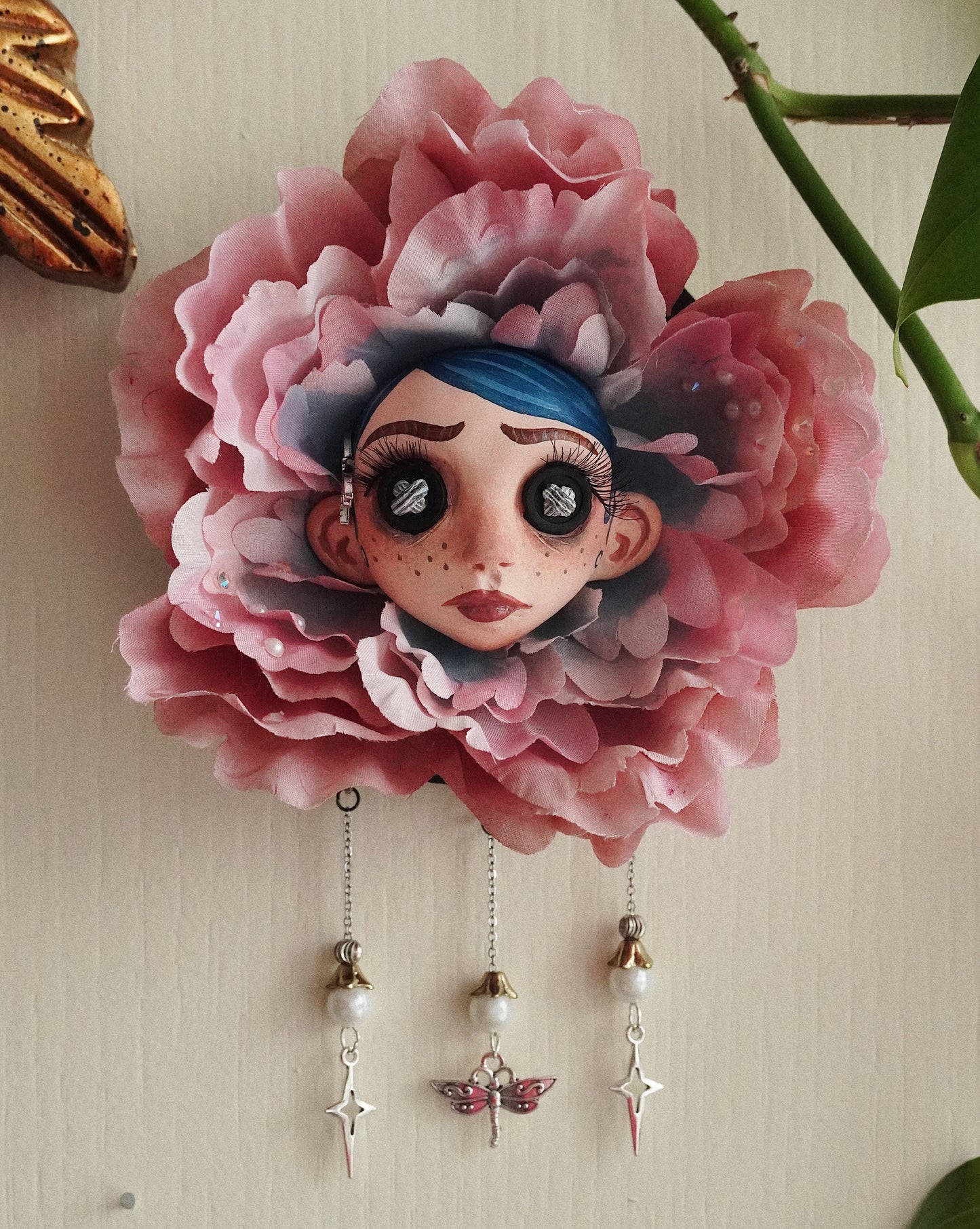 Mourning Flower Coraline (style 2)
