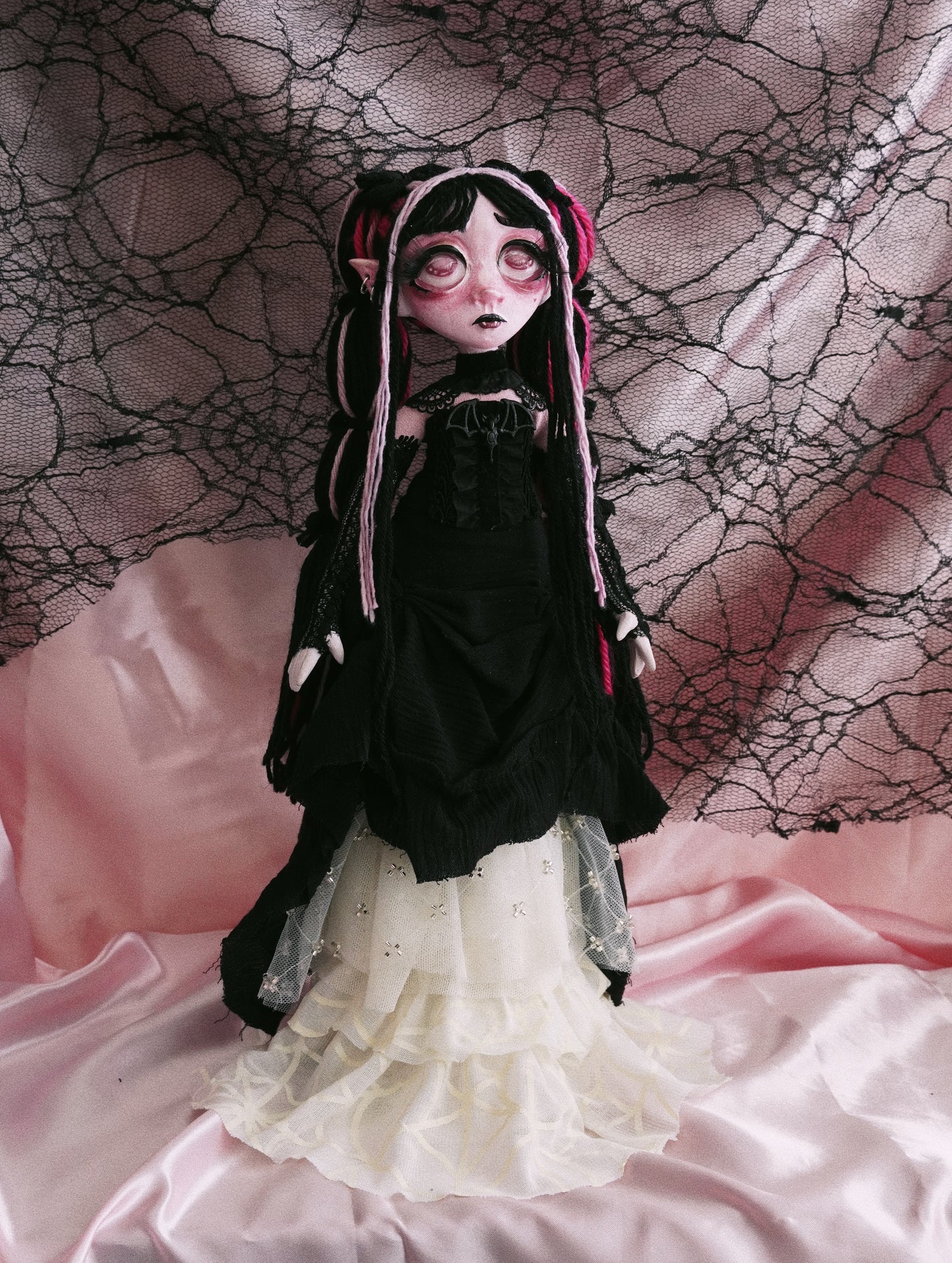 Draculaura Doll