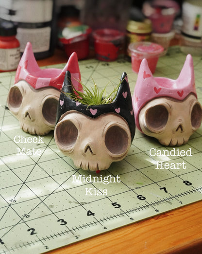 Sweetheart Skully Pots