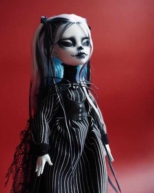 Skellington Monster High Custom