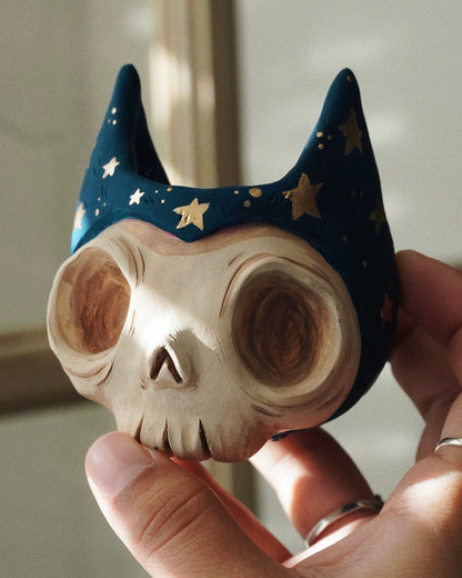 Twilight Skully Pot